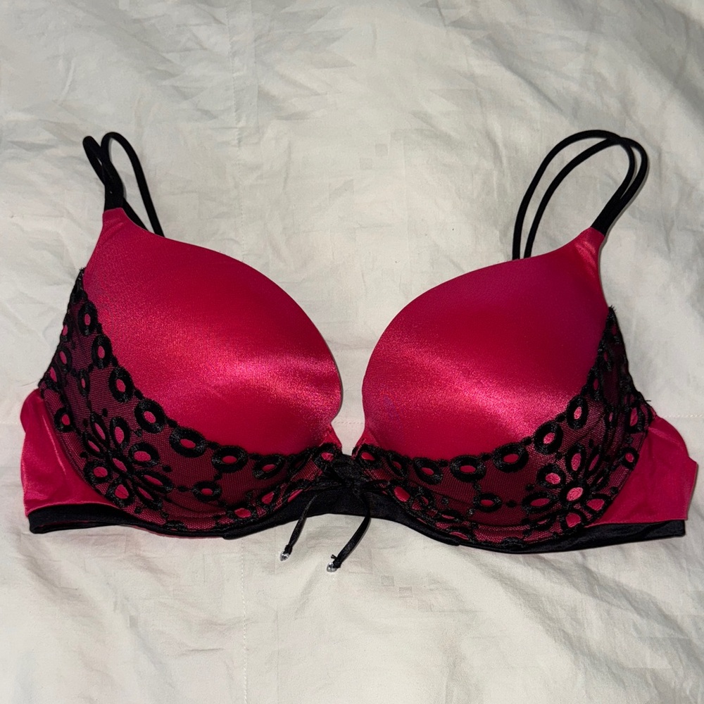 Victoria’s Secret Very Sexy Push-Up Bra